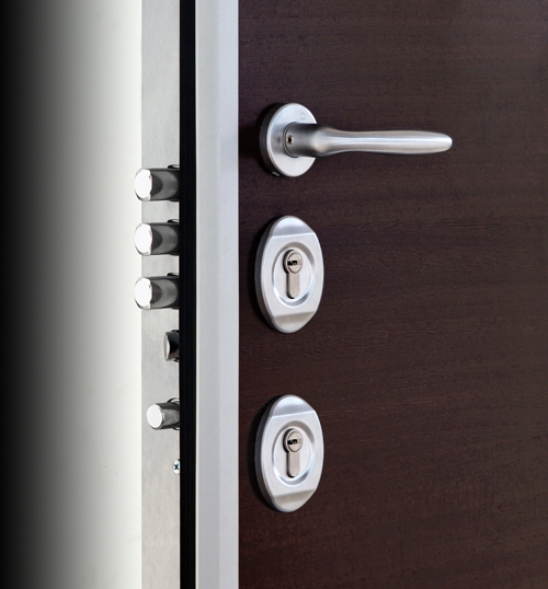 Dettaglio struttura interna portoncino blindato